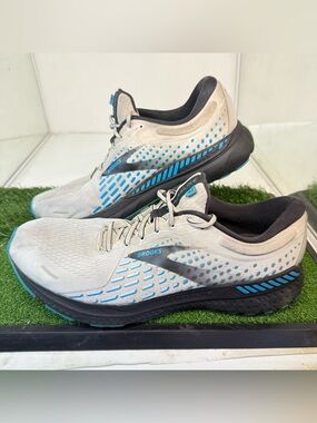 Brooks Adrenaline 21 Men's Size 14 D (Medium) Running Shoes Gray